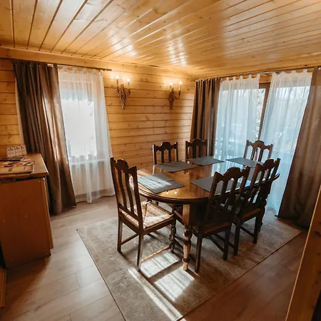 Poiana Bradului Complex Hotelier & Restaurant Vakantiehuis Chişinǎu